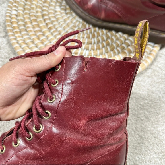Dr. Martens Women’s Pascal Cherry Shiraz Buttero Leather 8-Eye Boots Size 6 - Picture 8 of 16